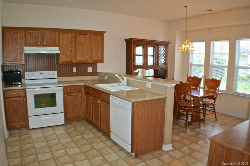 2315 Hargett Road Matthews, NC 28105 - Photo 5 of 22 Gallery Image 5