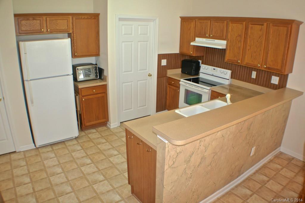 2315 Hargett Road Matthews, NC 28105 - Photo 7 of 22 Gallery Image 7