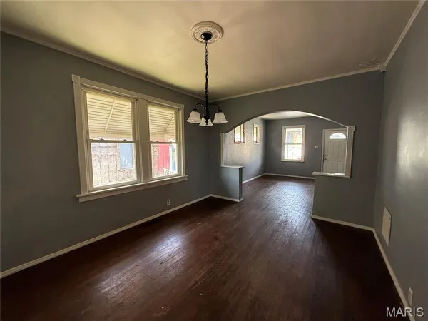 $114,900 | 3932 Schiller Place, St. Louis, MO 63116