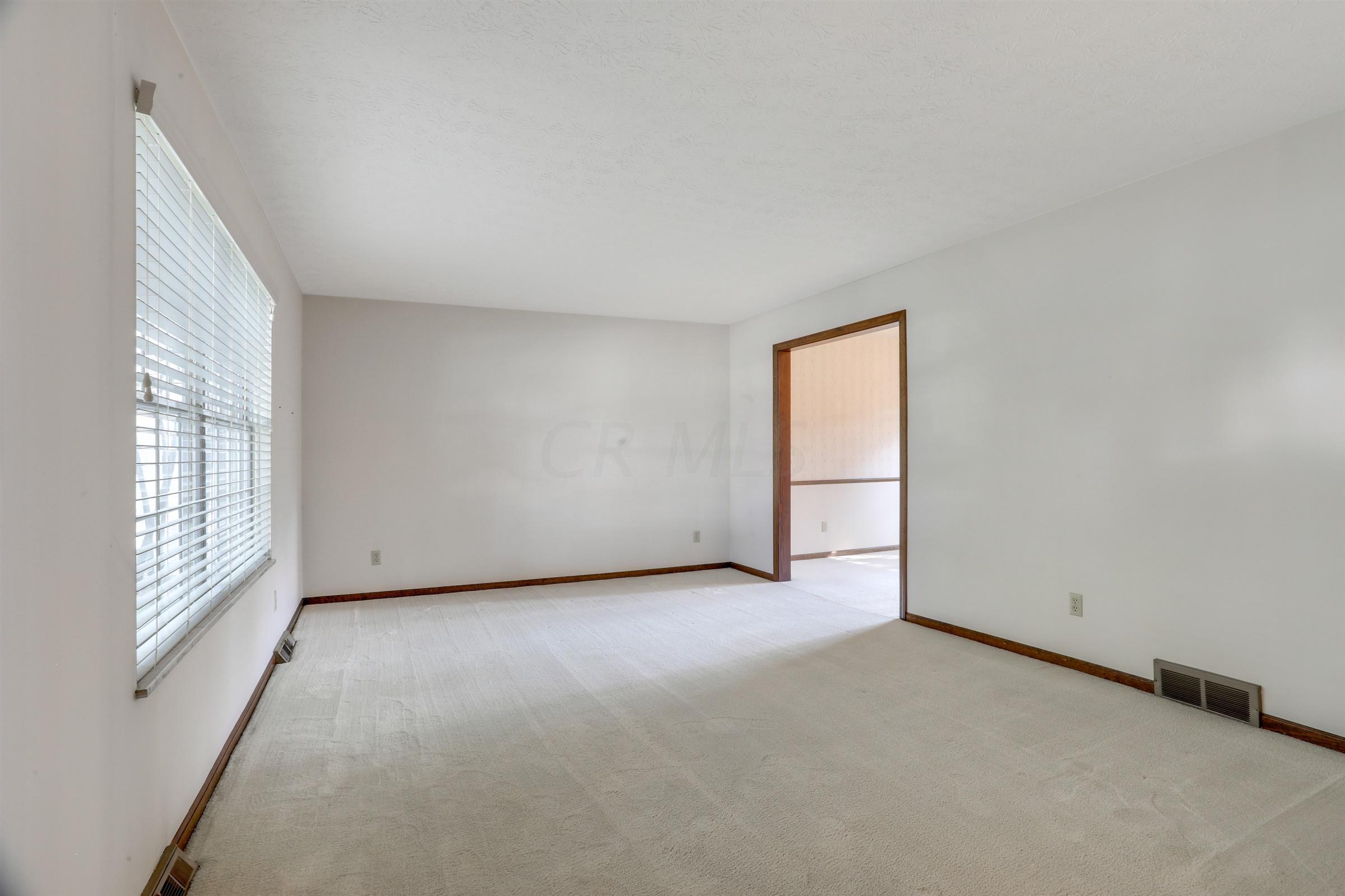 5496 Blue Ash Road Columbus, OH 43229 - Photo 12 of 50 Gallery Image 12