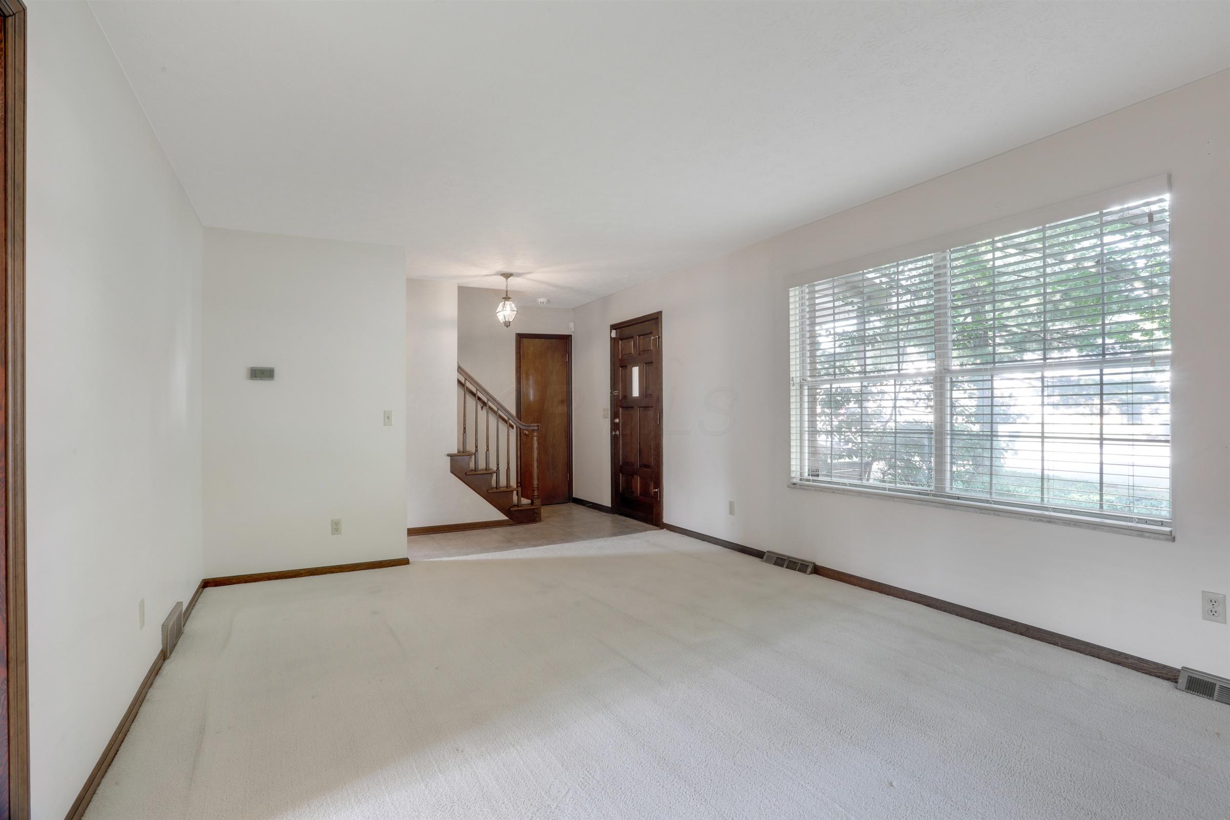 5496 Blue Ash Road Columbus, OH 43229 - Photo 15 of 50 Gallery Image 15