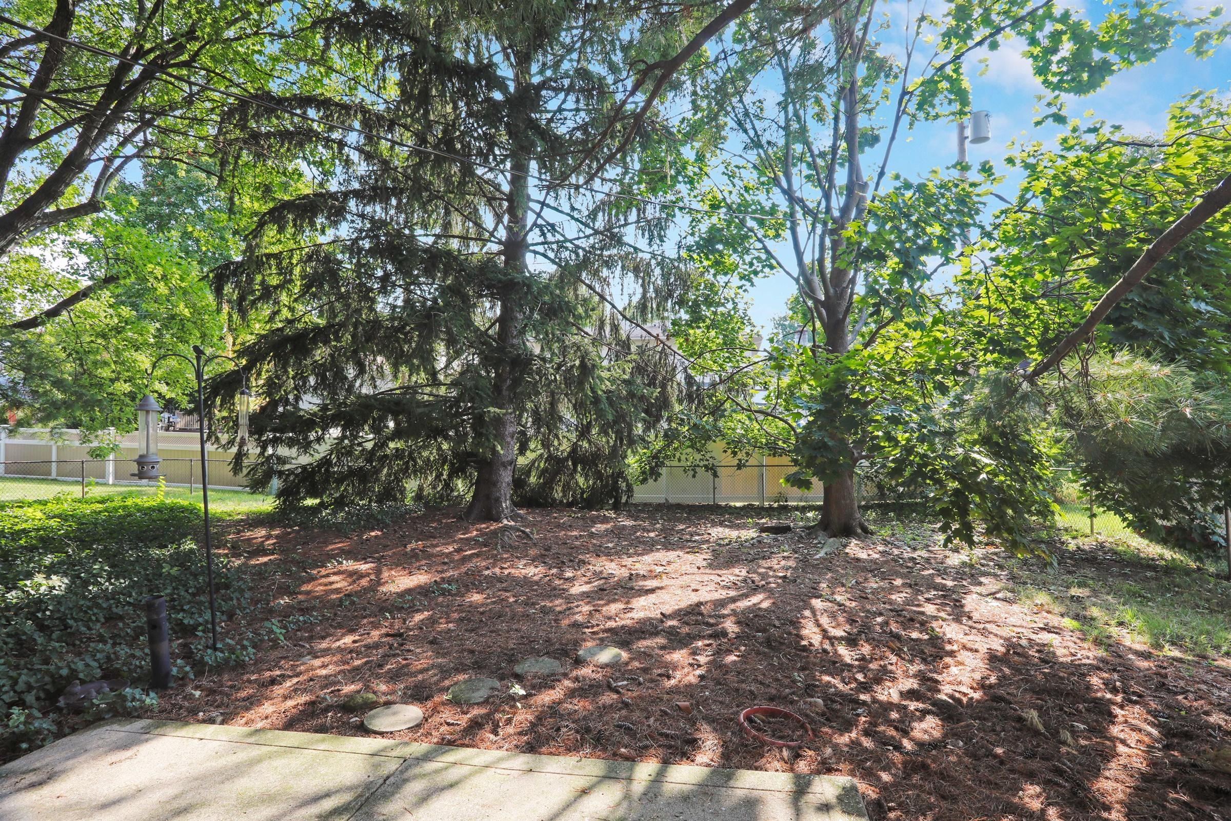 5496 Blue Ash Road Columbus, OH 43229 - Photo 5 of 50 Gallery Image 5