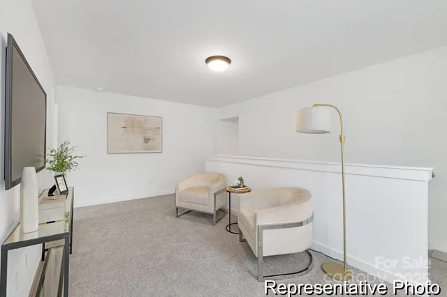 a en suite bathroom with a toilet