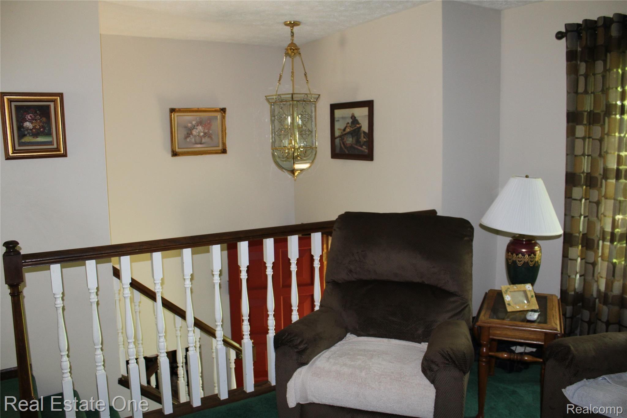 5189 Dutton Road Gregory, MI 48137 - Photo 7 of 13 574.JPG