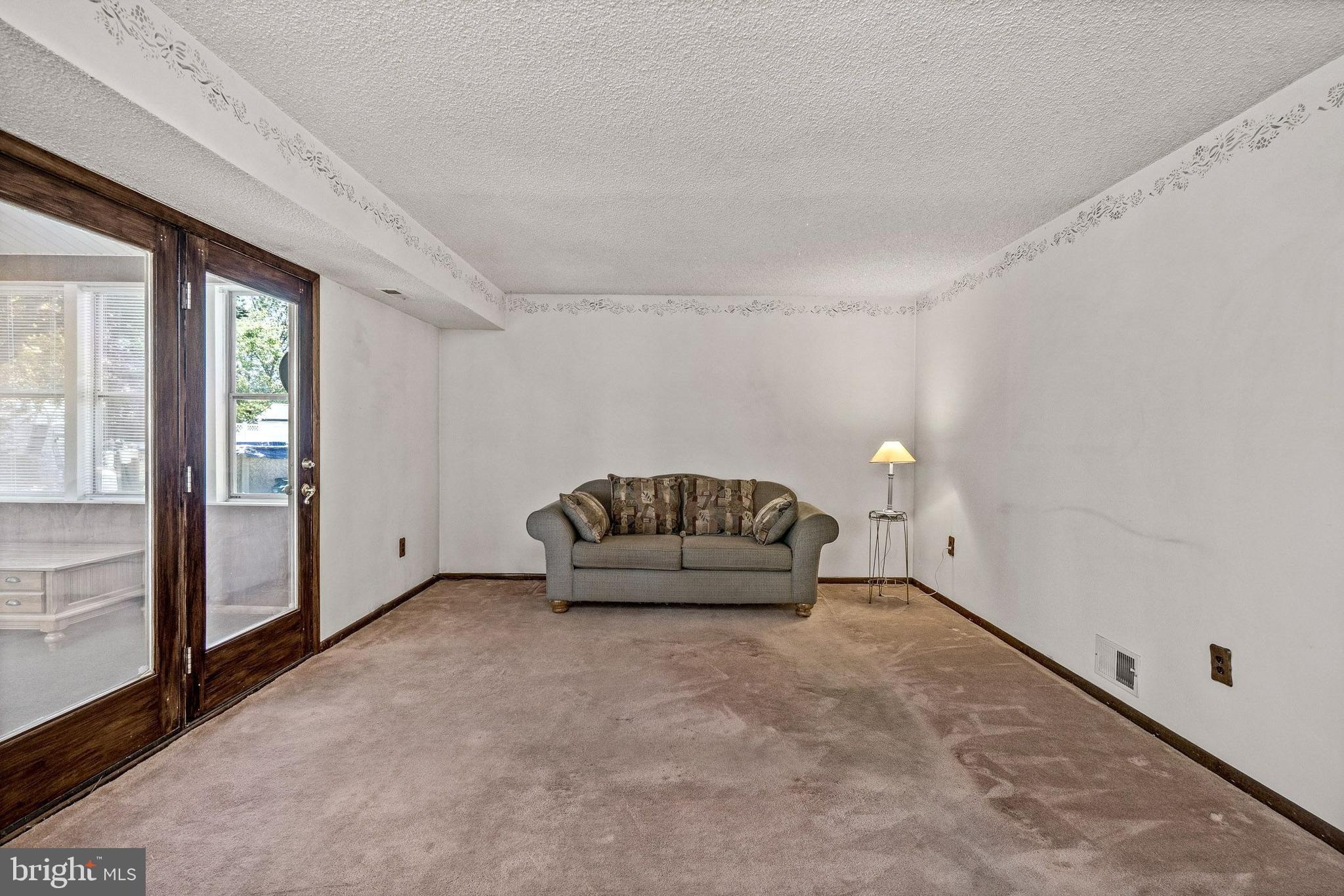 9 Pegasus Way Sewell, NJ 08080 - Photo 18 of 32