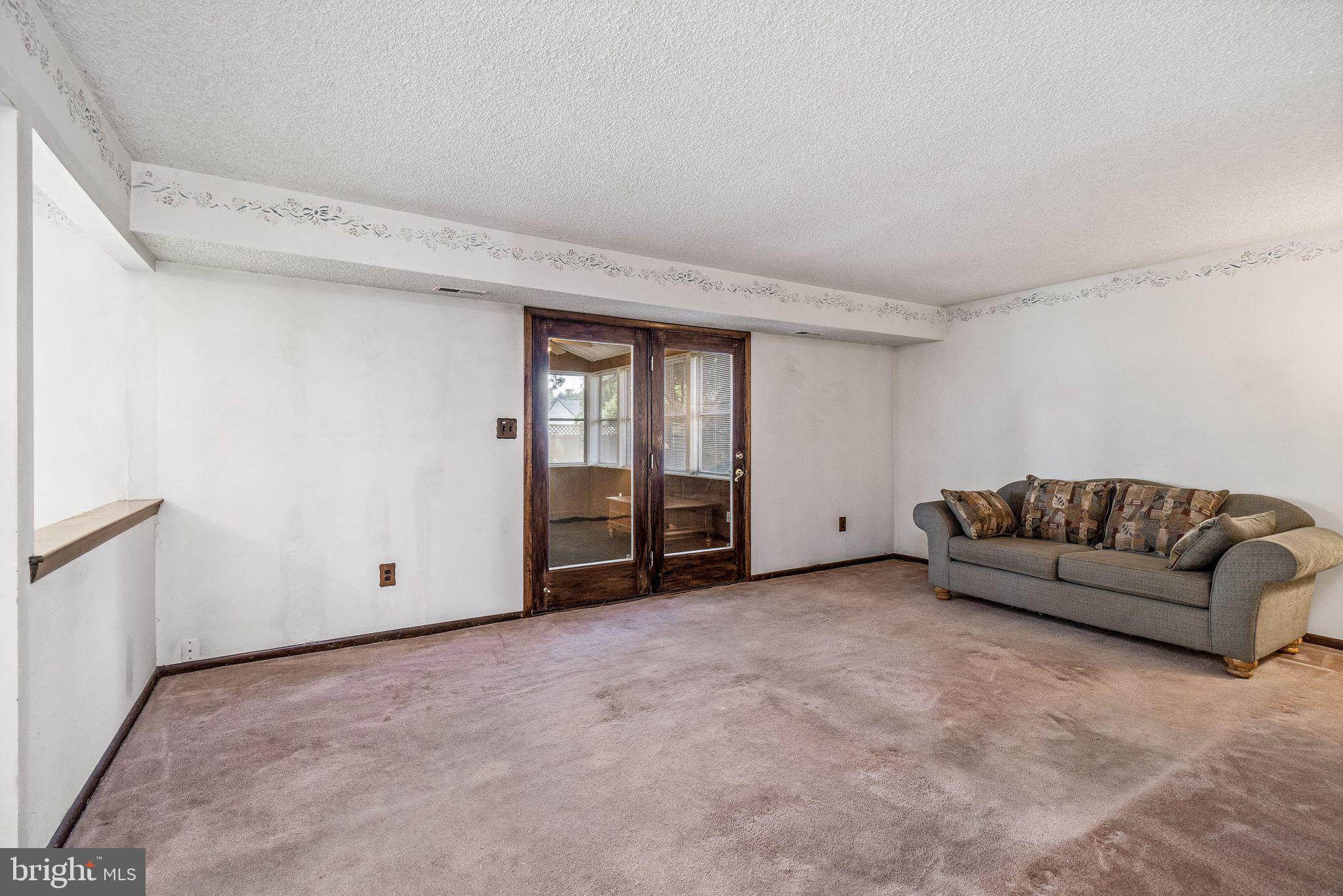 9 Pegasus Way Sewell, NJ 08080 - Photo 19 of 32