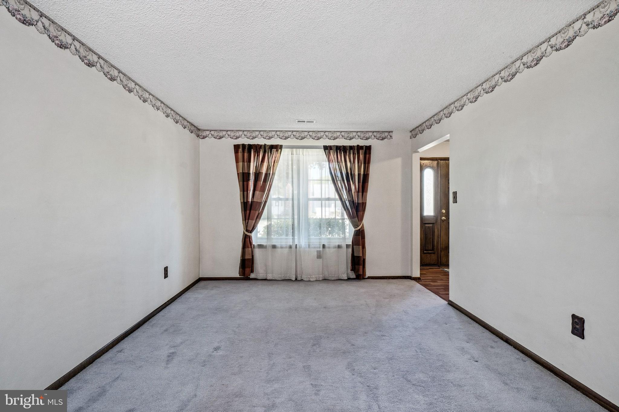 9 Pegasus Way Sewell, NJ 08080 - Photo 25 of 32