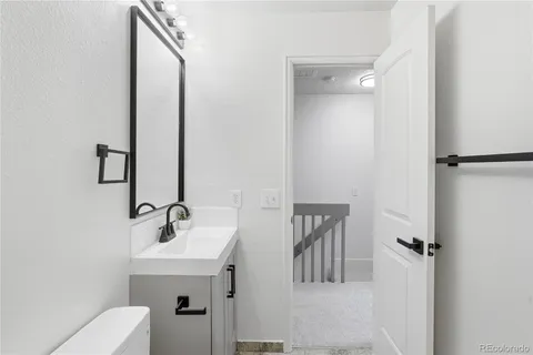 $379,999 | 10701 West Dartmouth Avenue, Lakewood, CO 80227