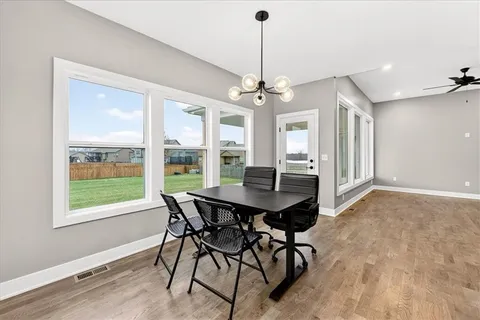 $459,900 | 716 Solomon Drive, Lone Jack, MO 64086