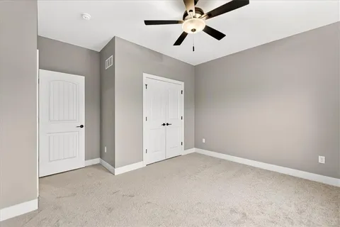 $459,900 | 716 Solomon Drive, Lone Jack, MO 64086