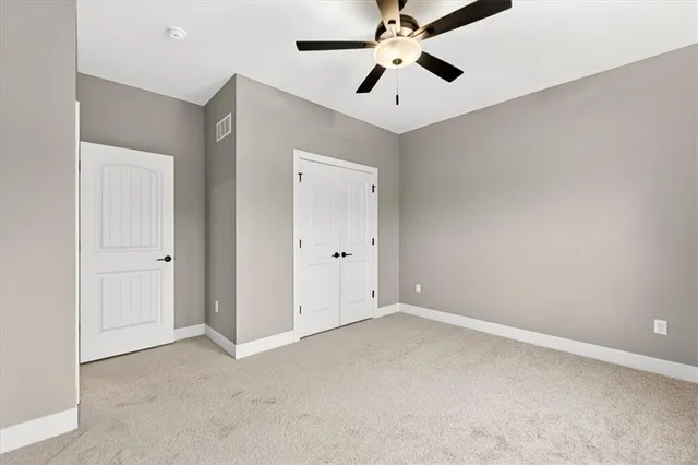 $459,900 | 716 Solomon Drive, Lone Jack, MO 64086