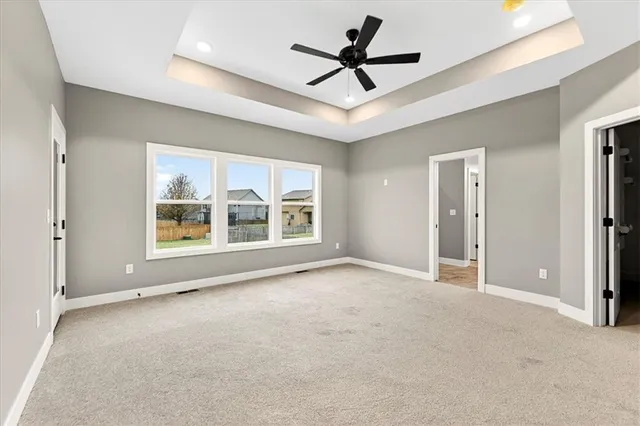 $459,900 | 716 Solomon Drive, Lone Jack, MO 64086