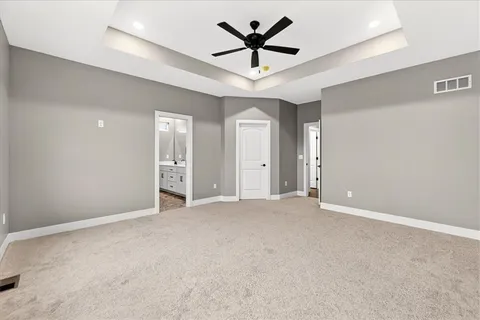 $459,900 | 716 Solomon Drive, Lone Jack, MO 64086