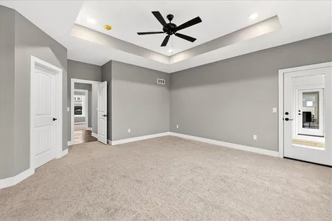 $459,900 | 716 Solomon Drive, Lone Jack, MO 64086