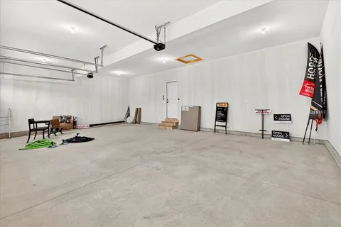 $459,900 | 716 Solomon Drive, Lone Jack, MO 64086