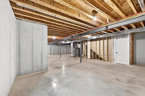 $459,900 | 716 Solomon Drive, Lone Jack, MO 64086