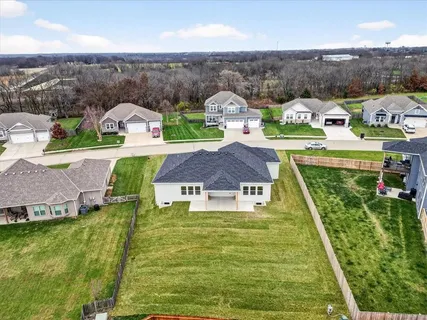 $459,900 | 716 Solomon Drive, Lone Jack, MO 64086