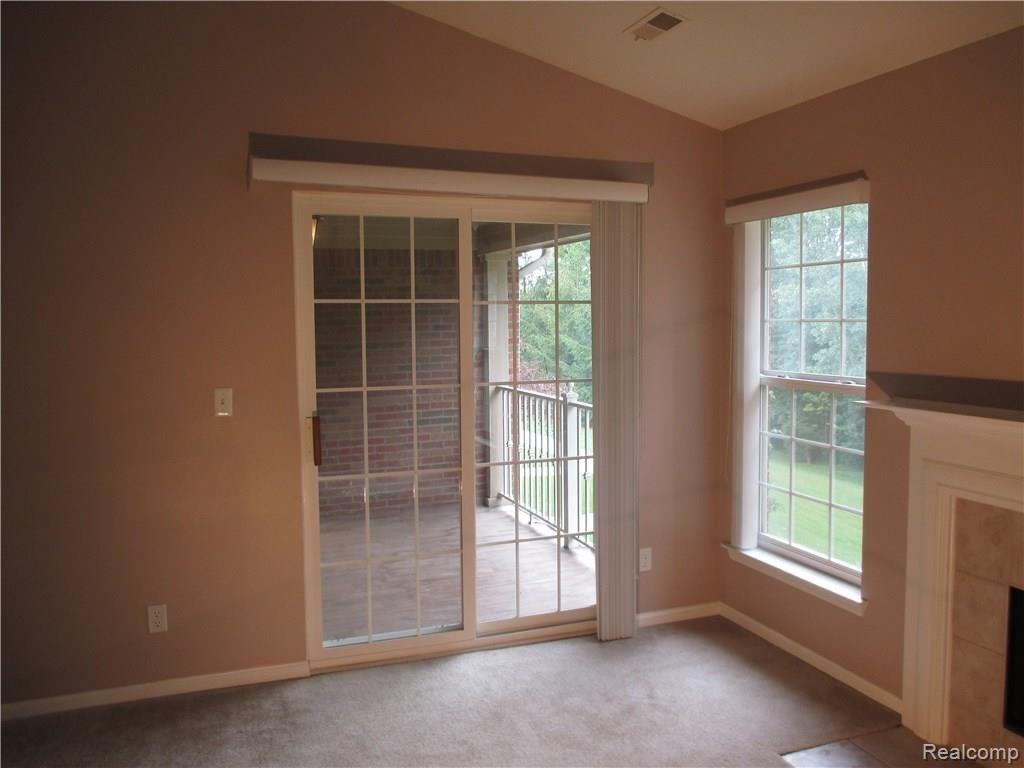 3383 Tremonte Circle Rochester, MI 48306 - Photo 12 of 27