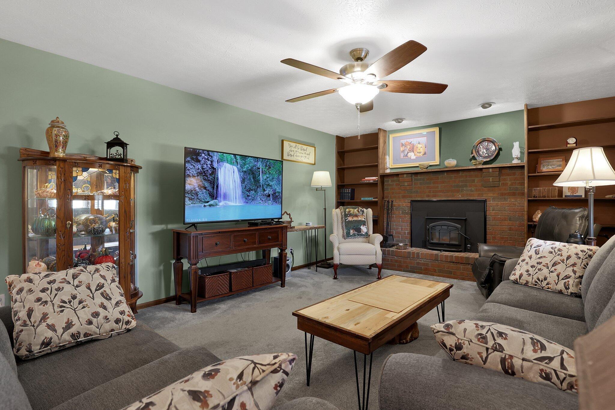 20697 Greist Road Stoutsville, OH 43154 - Photo 4 of 32 4-web-or-mls-20697-greist-rd
