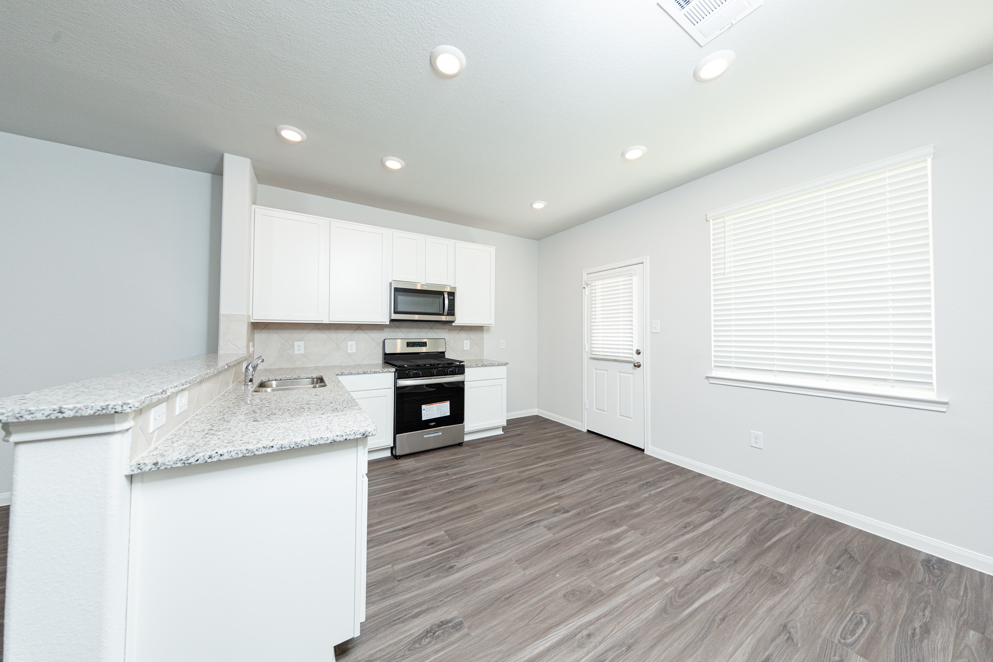 13312 Burbot Drive Conroe, TX 77384 - Photo 6 of 27