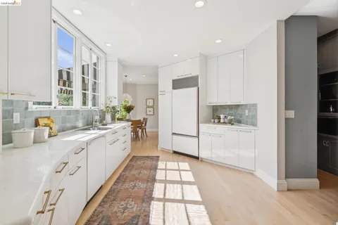 $5,495,000 | 10 Muir Avenue, Piedmont, CA 94610