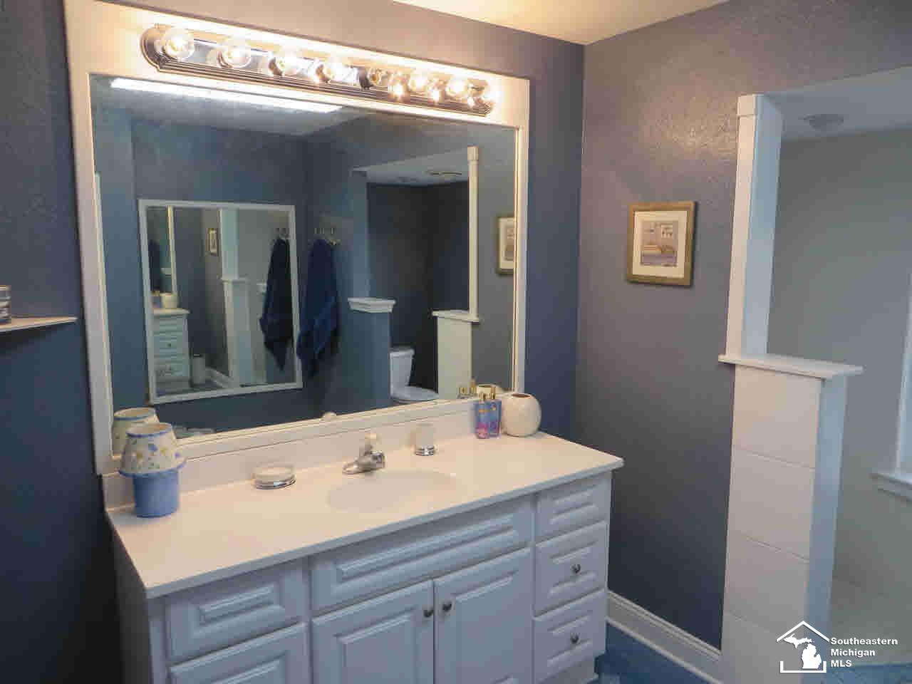 3449 West Erie Road Temperance, MI 48182 - Photo 16 of 25 20438156-15.JPG