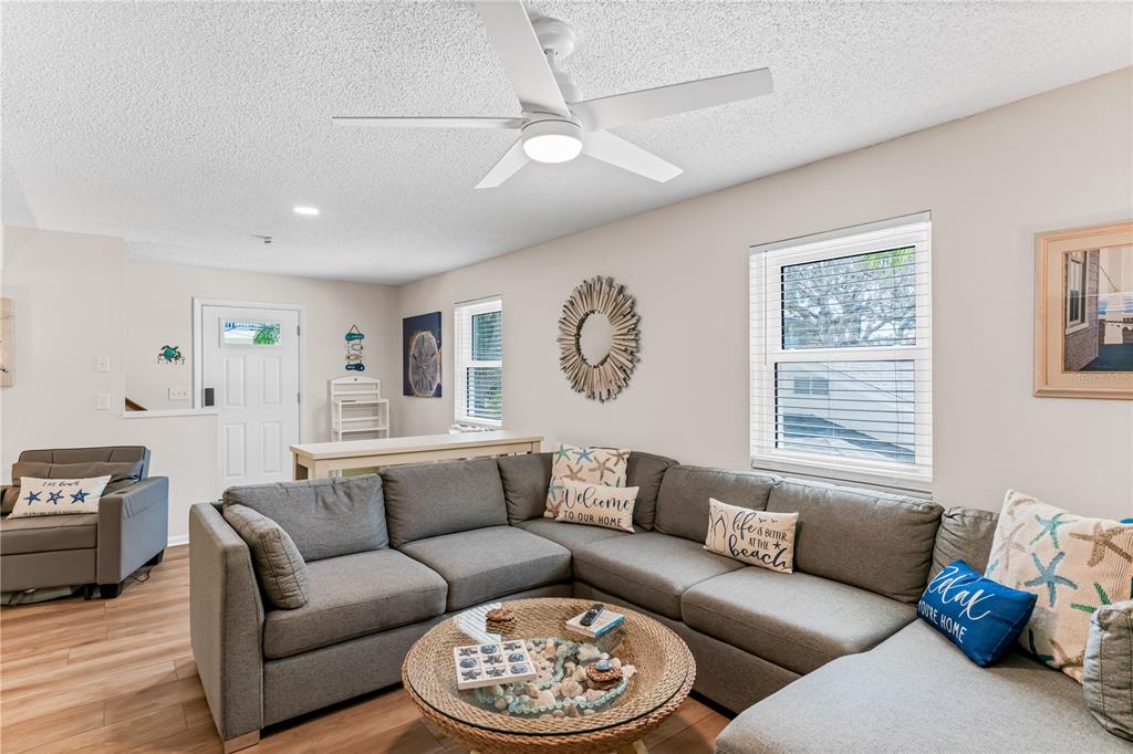 115 Canal Avenue South, Unit 3 Indian Rocks Beach, FL 33785 - Photo 27 of 38