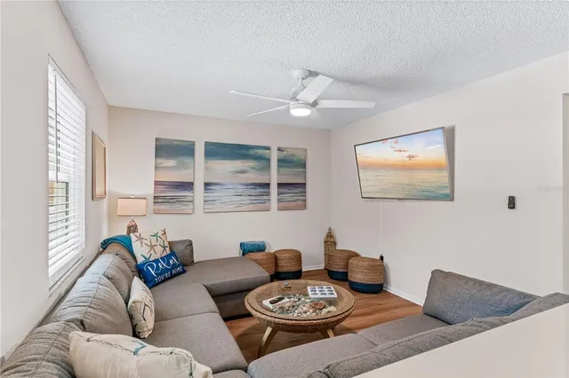 $4,500 | 115 Canal Avenue South, Unit 3, Indian Rocks Beach, FL 33785