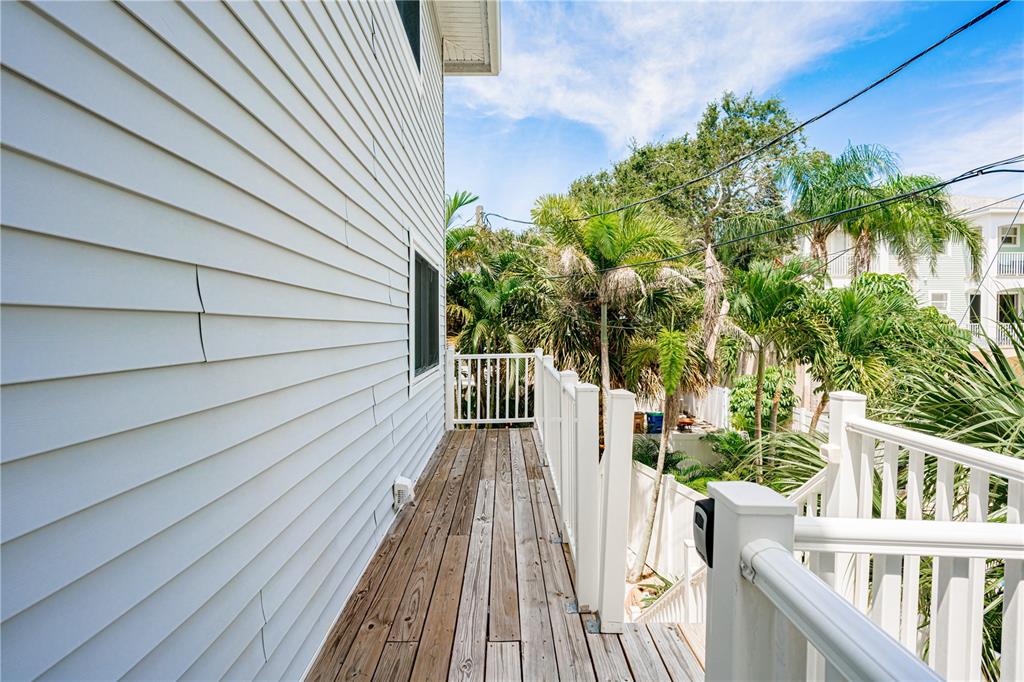 115 Canal Avenue South, Unit 3 Indian Rocks Beach, FL 33785 - Photo 31 of 38