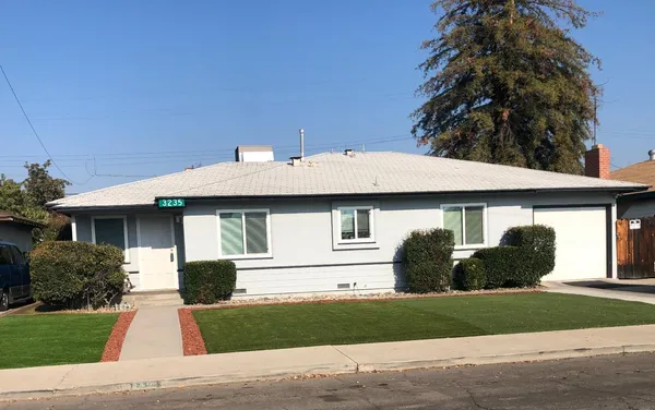 $319,900 | 3235 East Princeton Avenue, Fresno, CA 93703