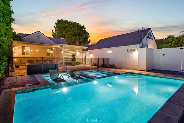 a view of backyard of house