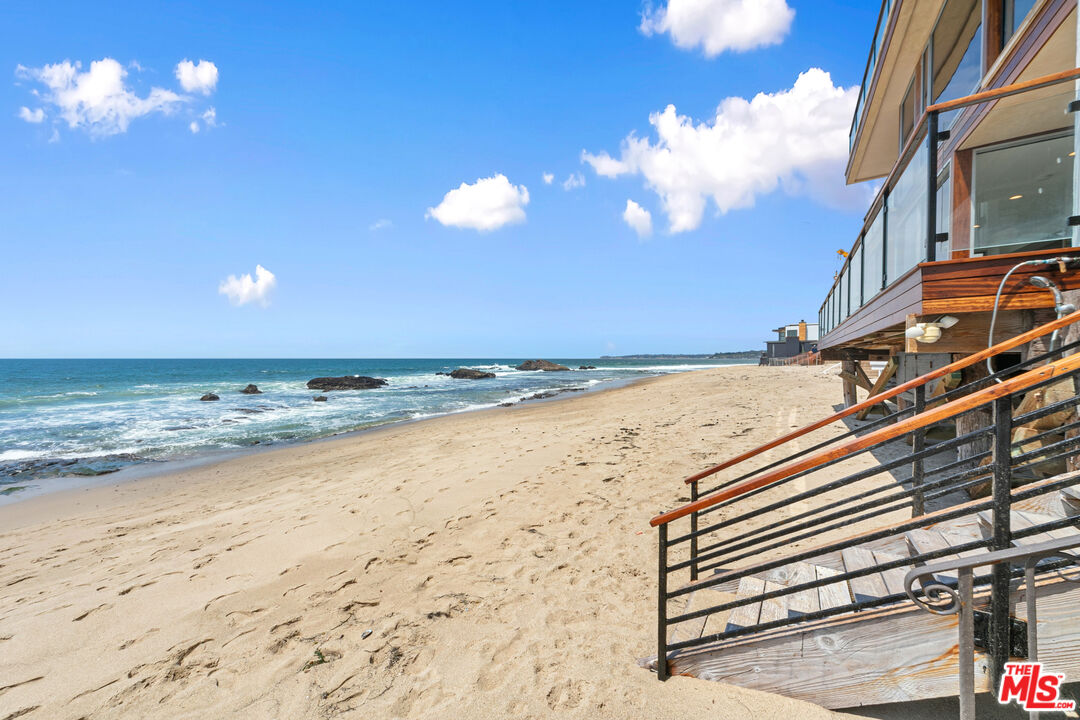 24928 Malibu Road Malibu, CA 90265 - Photo 10 of 50