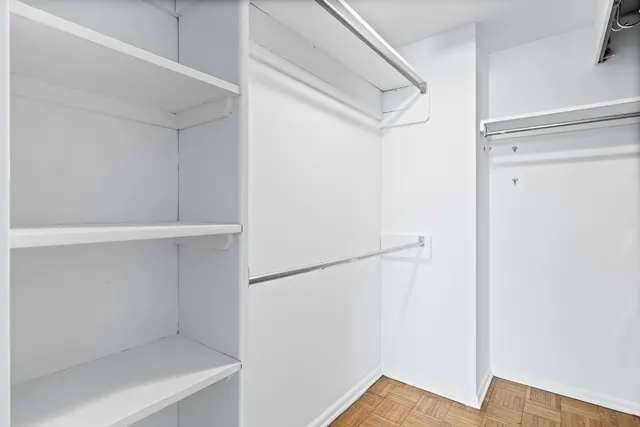 $260,000 | 201 East Chestnut Street, Unit 21C, Chicago, IL 60611