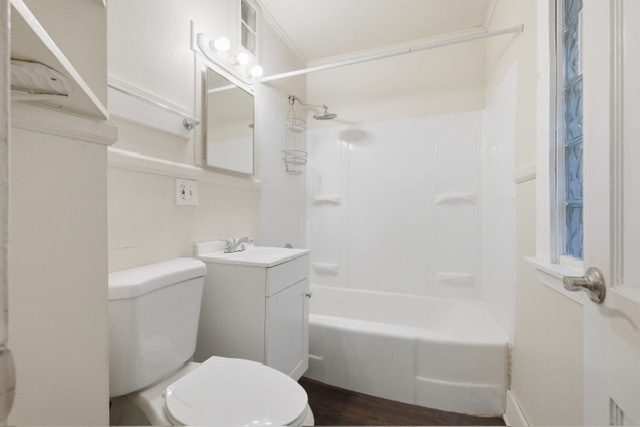 1502 Ridgeway Street Round Lake Beach, IL 60073 - Photo 6 of 9