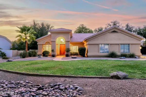 $985,000 | 4420 East Millbrae Lane, Gilbert, AZ 85234