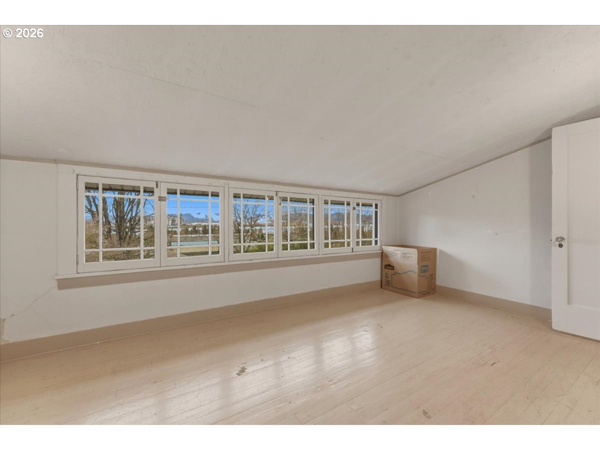 706 West B Street Rainier, OR 97048 - Photo 19 of 42