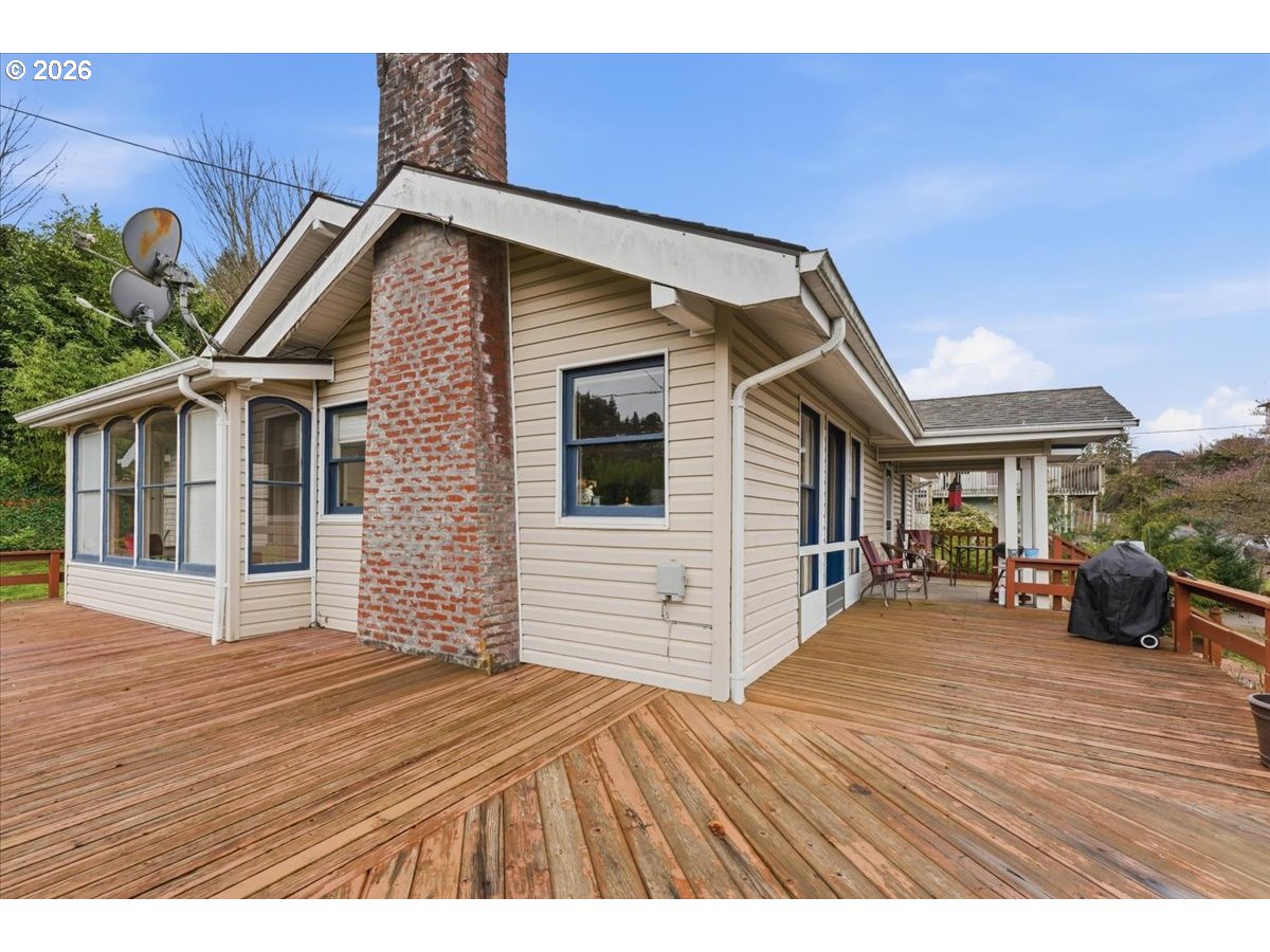 706 West B Street Rainier, OR 97048 - Photo 36 of 42