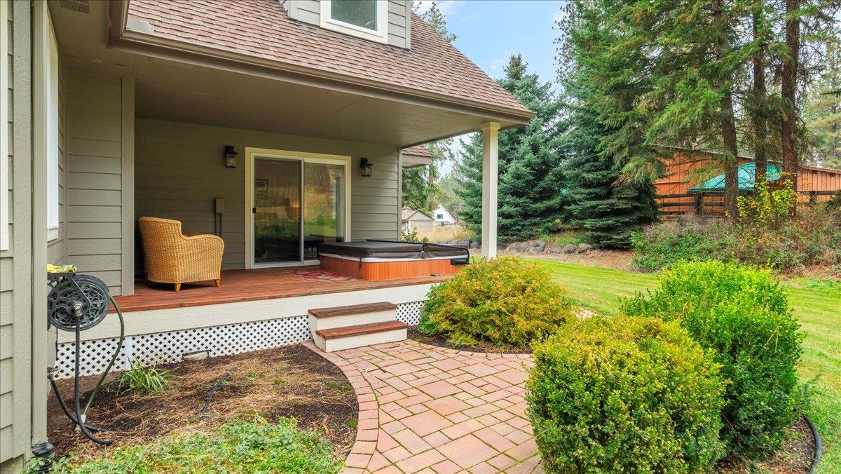 11318 North Granite Lane Spokane, WA 99218 - Photo 36 of 48