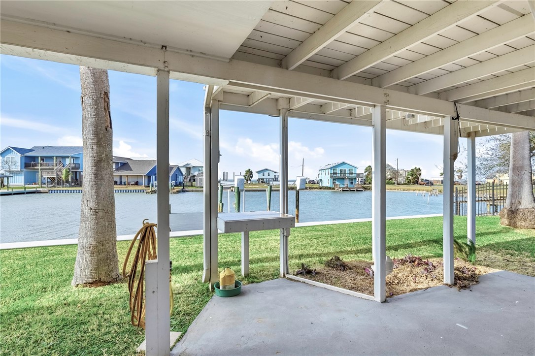 316 Copano Ridge Road Rockport, TX 78382 - Photo 30 of 37