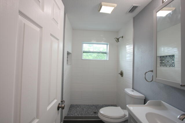 1141 Goldenrod Road, Unit 1143 Wellington, FL 33414 - Photo 19 of 36 IMG_7279