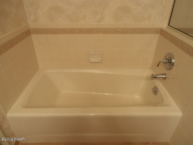87 Great Bear Way Road East Stroudsburg, PA 18302 - Photo 35 of 45