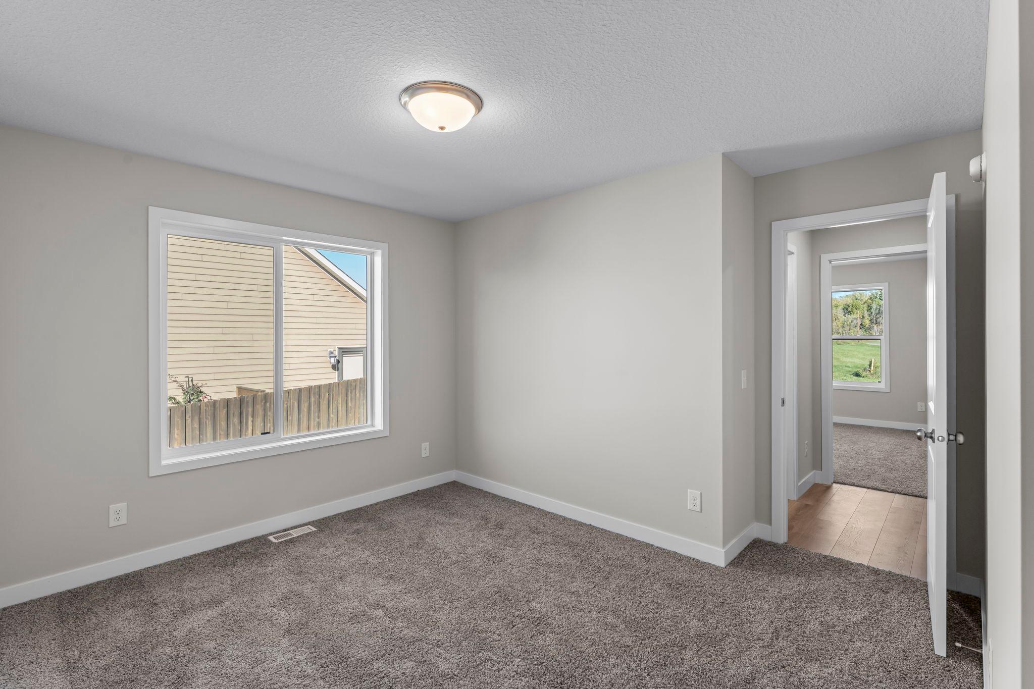 2140 Violet Lane Faribault, MN 55021 - Photo 21 of 47