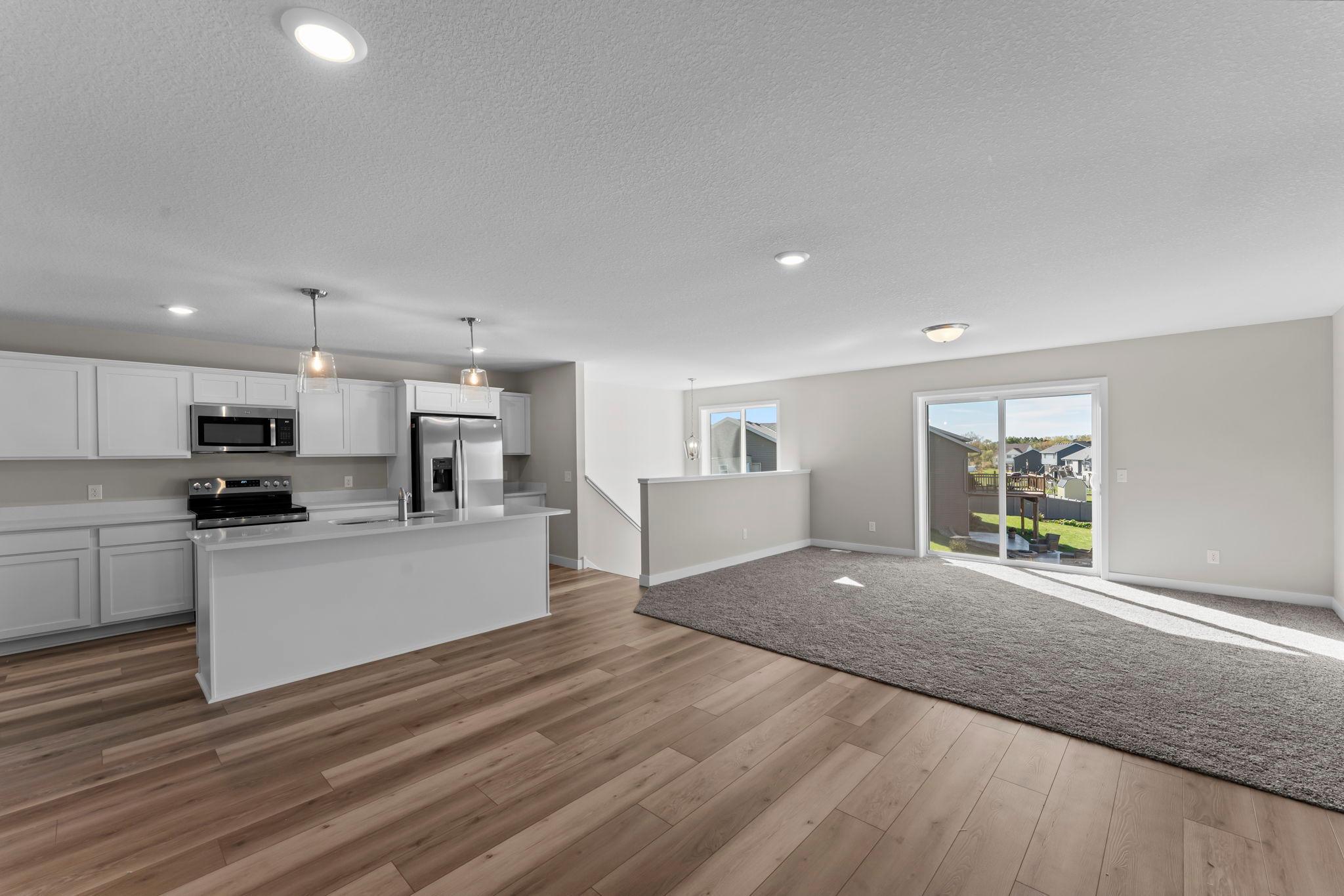 2140 Violet Lane Faribault, MN 55021 - Photo 4 of 47