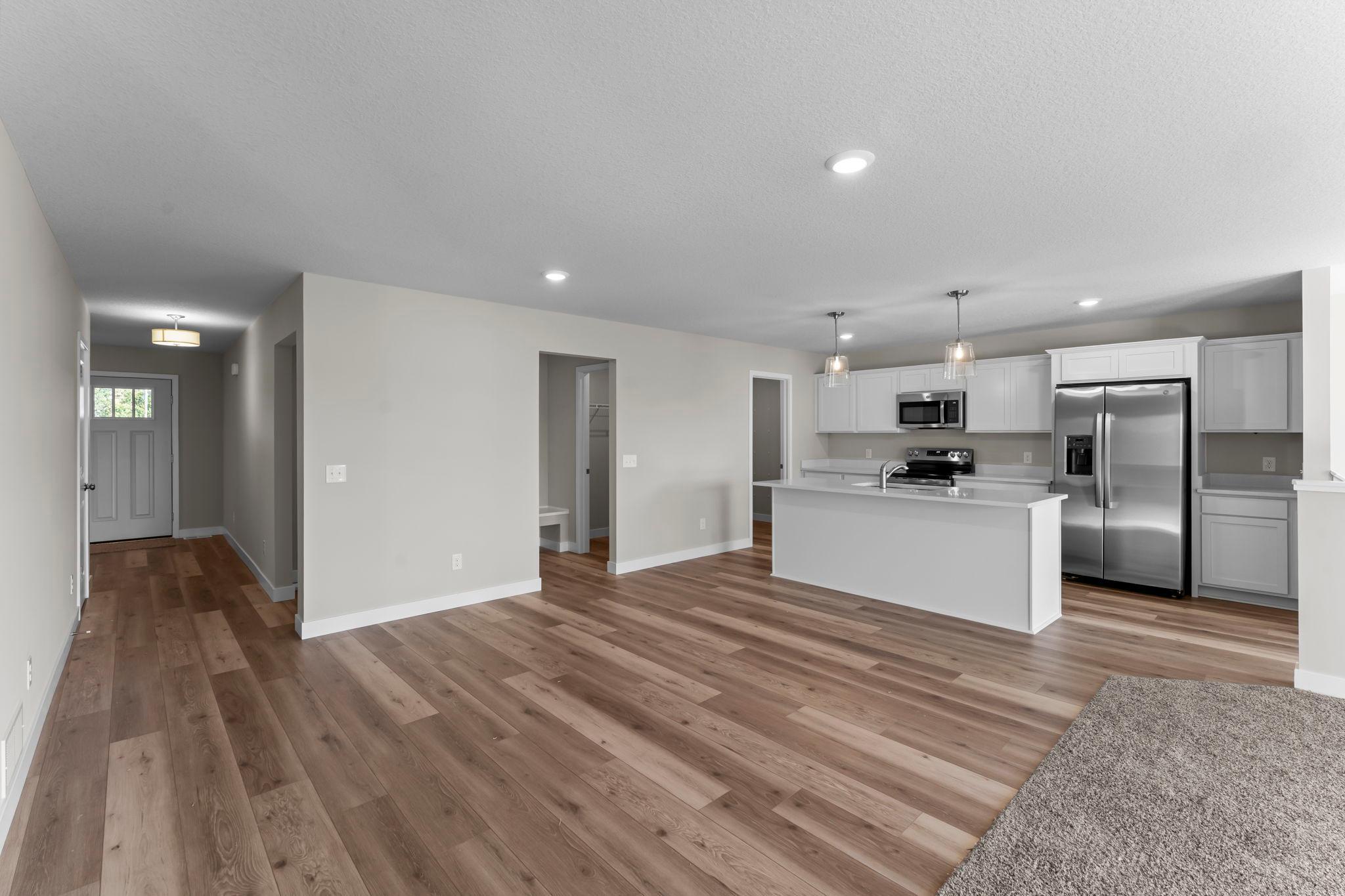 2140 Violet Lane Faribault, MN 55021 - Photo 8 of 47