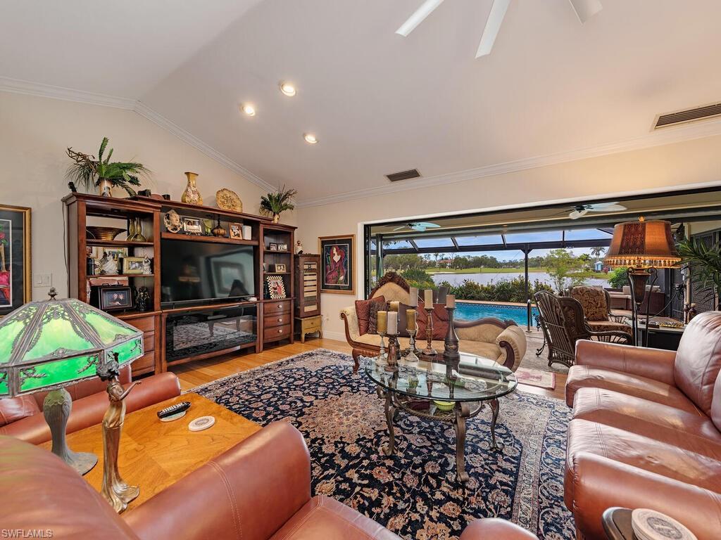 431 Forest Hills Boulevard Naples, FL 34113 - Photo 8 of 26