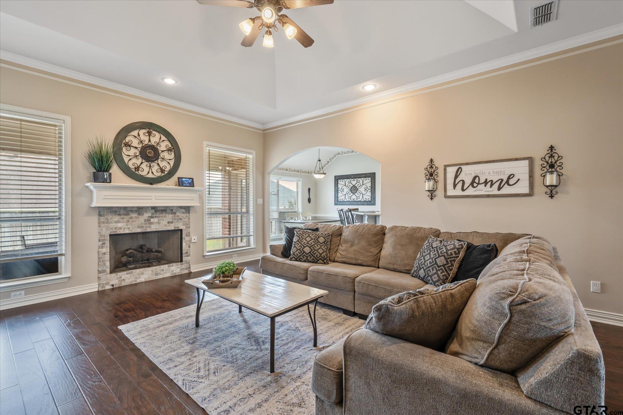 2043 Rana Park Flint, TX 75762 - Photo 7 of 38