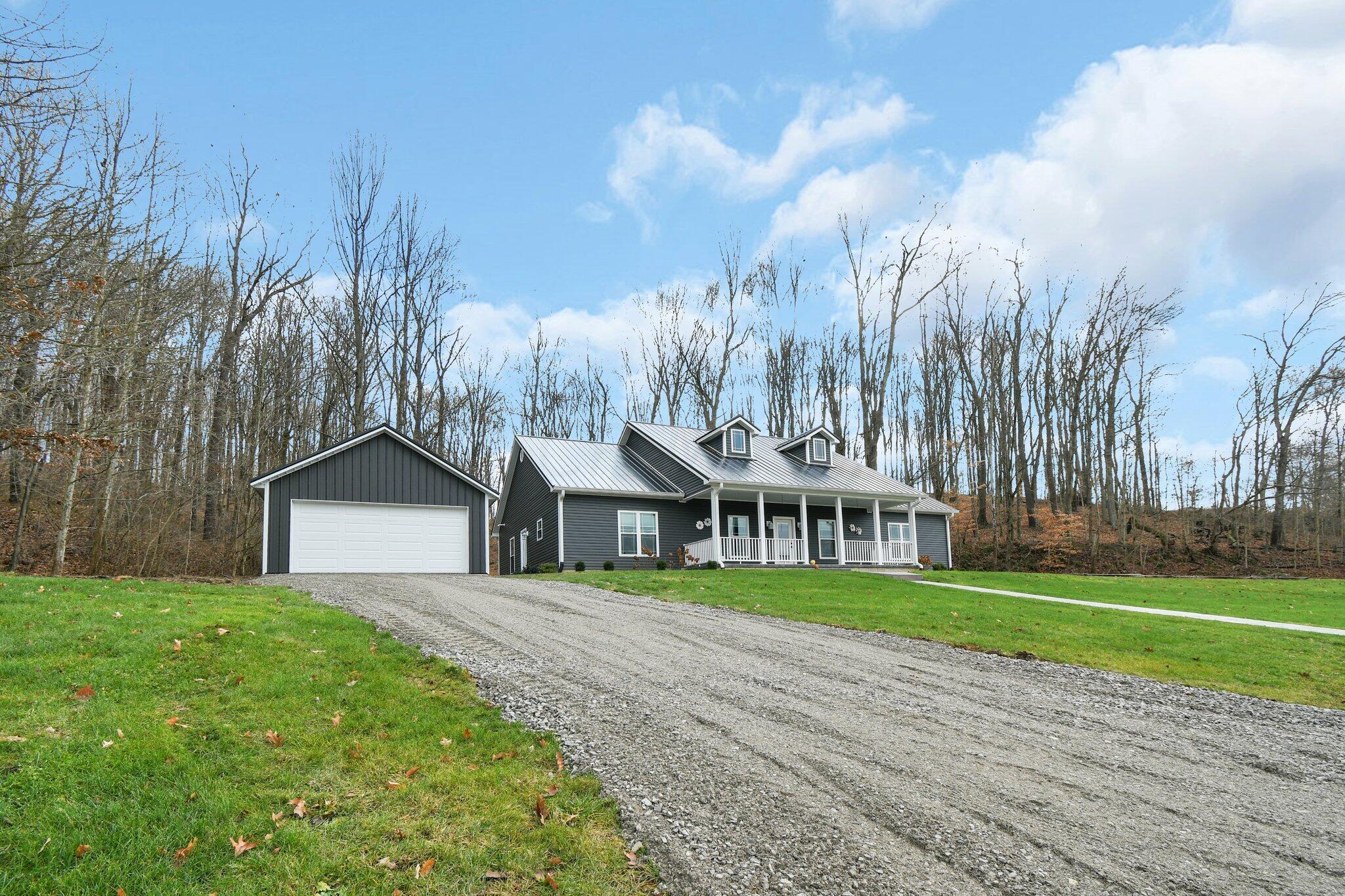 3-web-or-mls-10569-mccullough-rd-se
