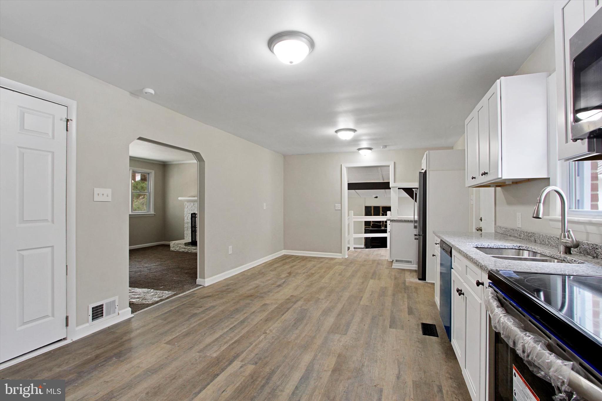 5226 Pigeon Hill Road Spring Grove, PA 17362 - Photo 8 of 28