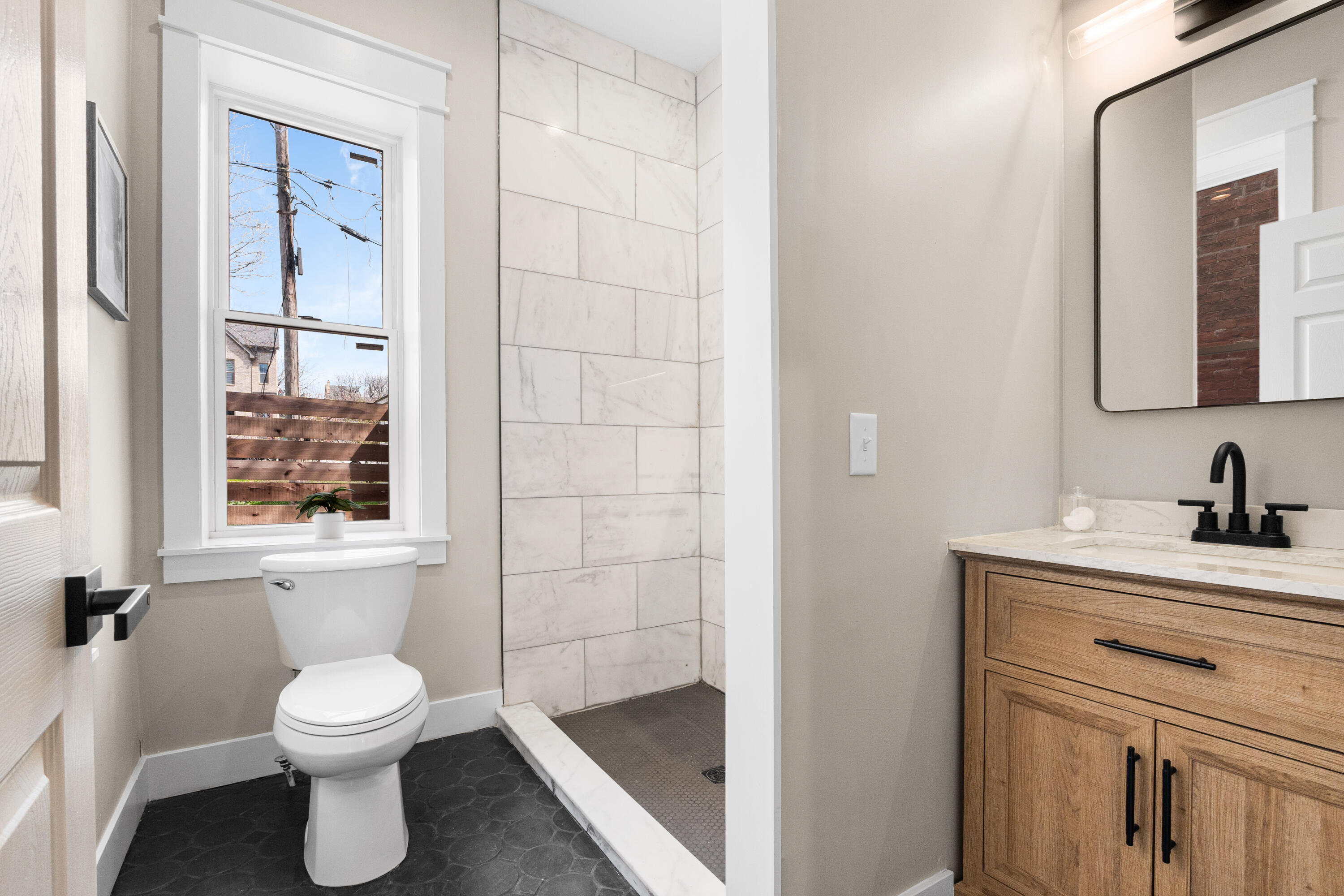 1102 Lee Street Covington, KY 41011 - Photo 6 of 16