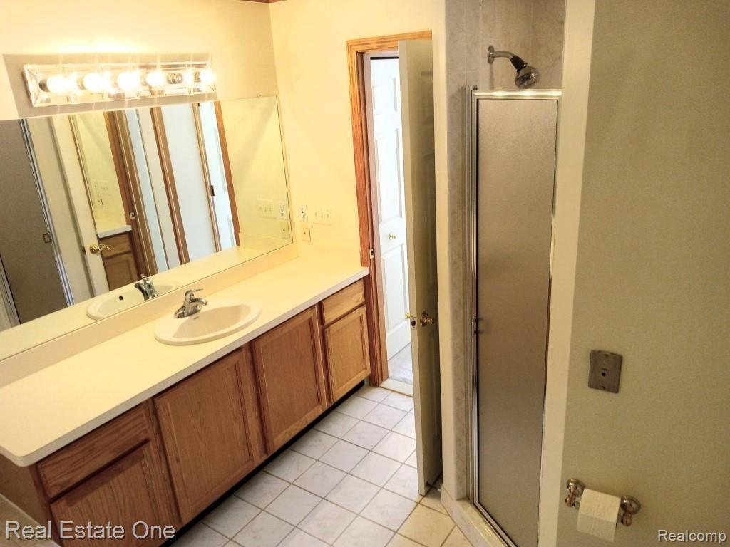 21951 Lancrest Court, Unit 294 Farmington Hills, MI 48335 - Photo 25 of 43